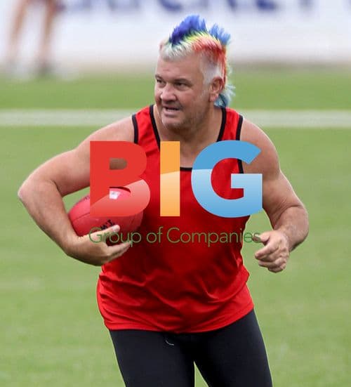 Darryn Lyons on Excess Baggage