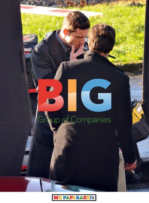 James McAvoy, Jamie Bell on Filth Set