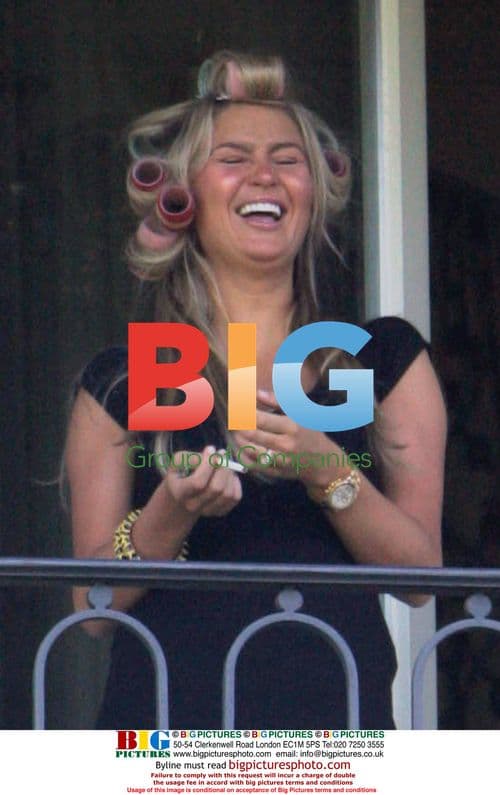 Alex Curran Prepares for World Cup