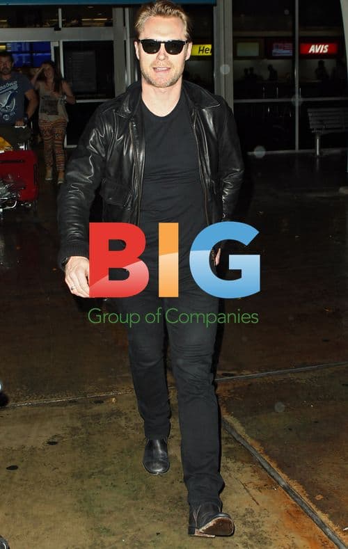 Ronan Keating Arrives at Sydney Airport