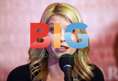 Claire Danes receives Hasty Pudding award