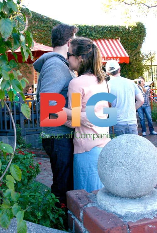 Olivia Wilde and Jason Sudeikis at Alcove Restaurant