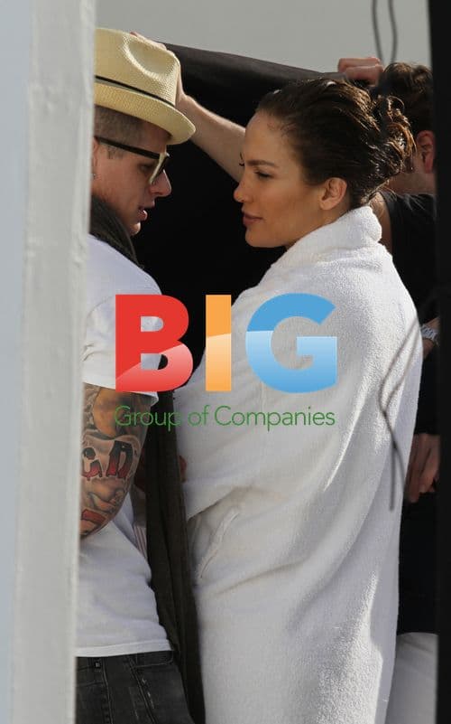 Jennifer Lopez and Casper Smart Photo Shoot