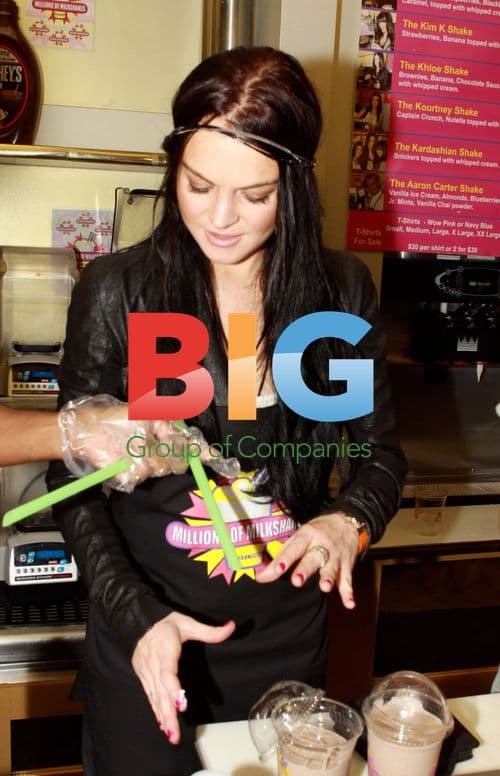 Lindsey Lohan Launches Shake at Millions of Milkshakes