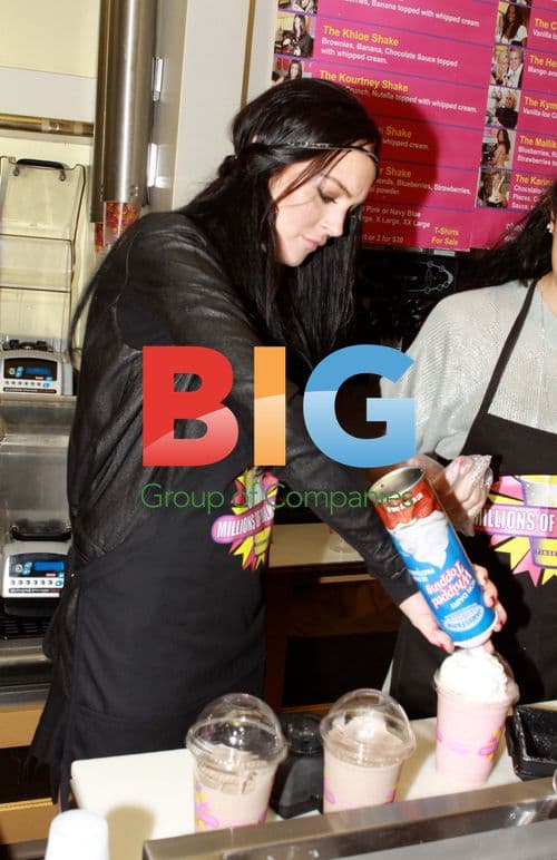 Lindsey Lohan launches shake at Millions of Milkshakes