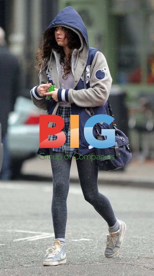 Eliza Dolittle Shopping in London
