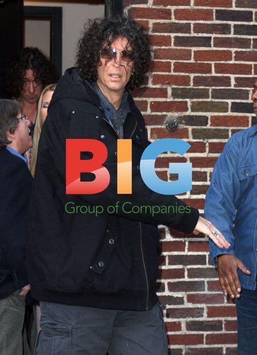 Howard Stern and Wife Outside Late Show