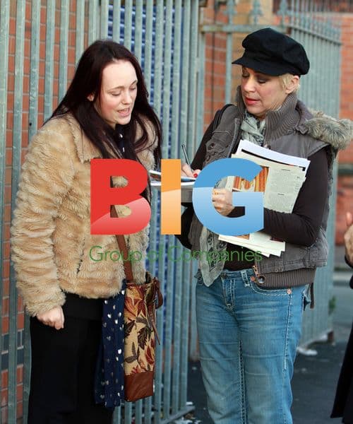 Denise Welch visits cafe in Manchester