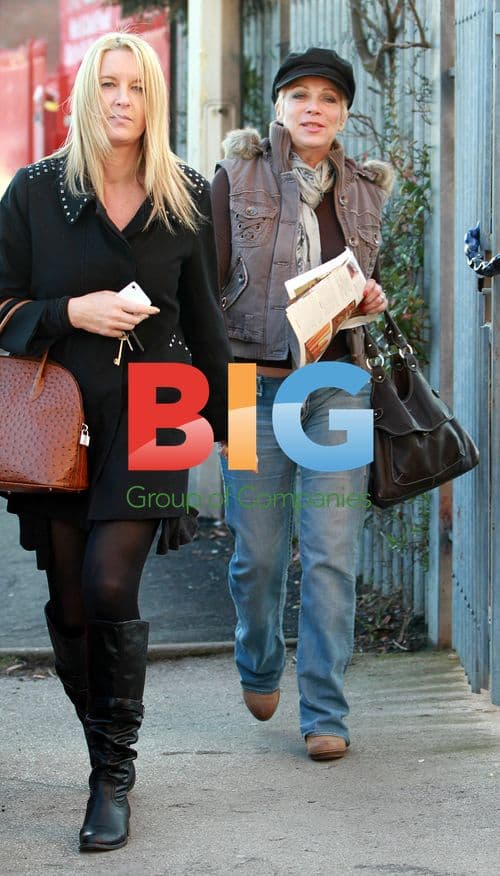 Denise Welch Visits Cafe in Manchester