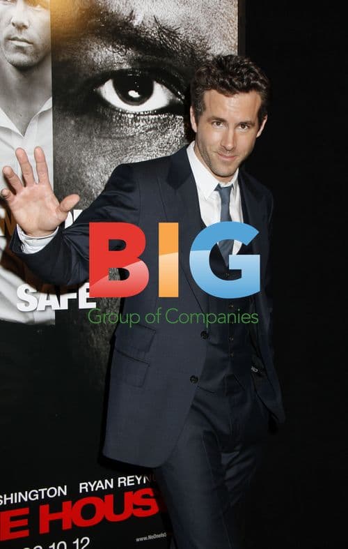 Ryan Reynolds at 'Safe House' Premiere