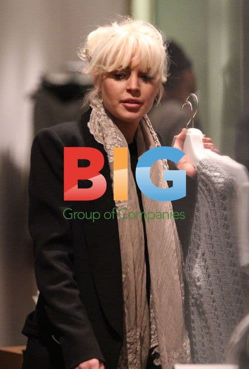 Lindsay Lohan Shopping in Soho, New York