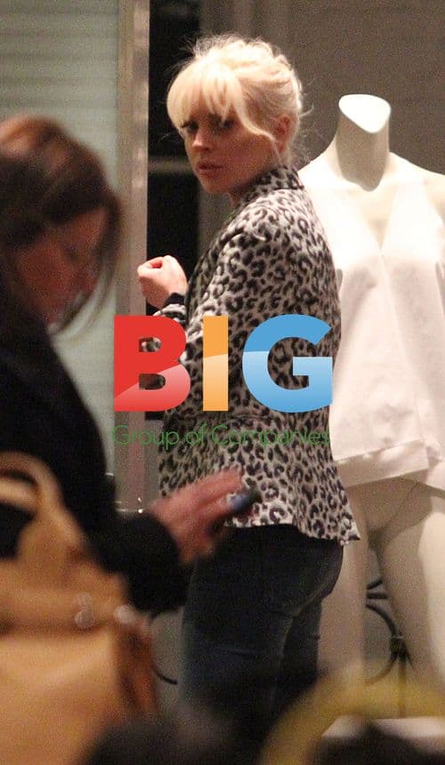 Lindsay Lohan Shopping in Soho