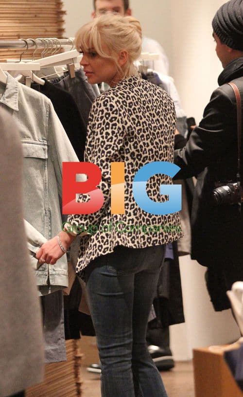 Lindsay Lohan Shopping in Soho
