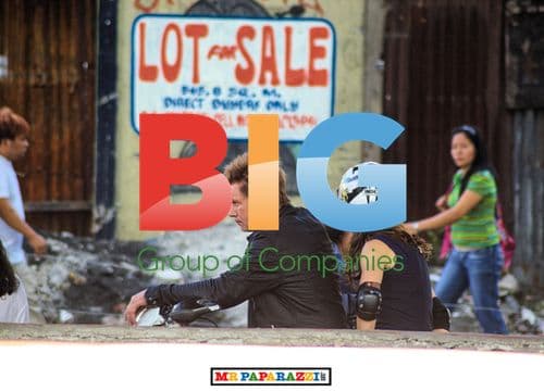 Rachel Weisz on set of The Bourne Legacy