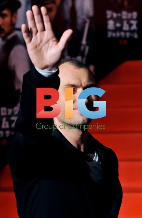 Jude Law at 'Sherlock Holmes: A Game of Shadows' Premiere in Tokyo