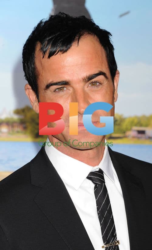 Justin Theroux at 'Wanderlust' premiere