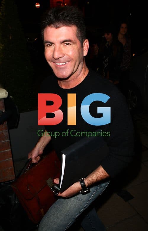 Simon Cowell Arriving at Hotel After 'Britain's Got Talent' Audition