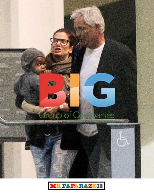 Sandra Bullock and Son at Museum
