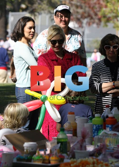 Gwen Stefani at her sons' birthday party