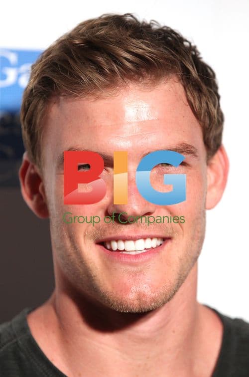 Alan Ritchson at Hollywood Rush Benefit