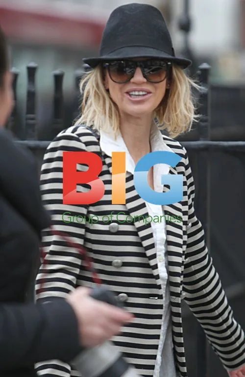 Sarah Harding Leaves London Spa