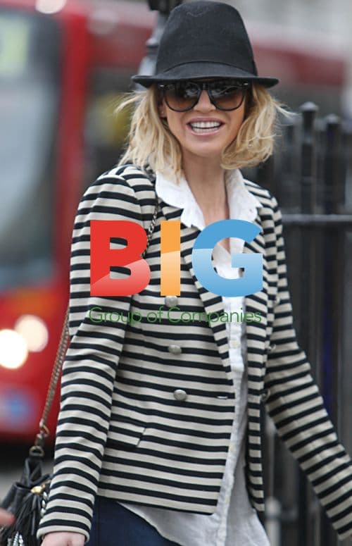 Sarah Harding Leaves London Spa