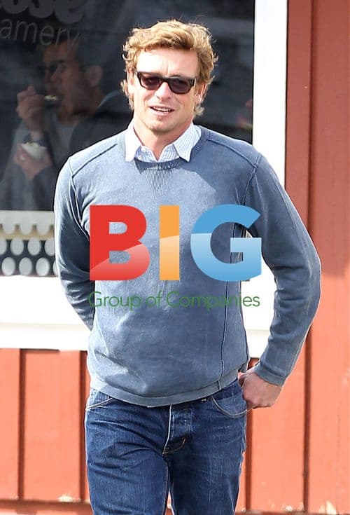 Simon Baker leaves Brentwood Country Mart