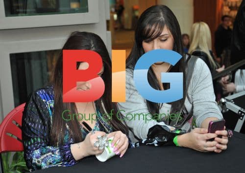 Deena Nicole Promotes Wisper Hair Products