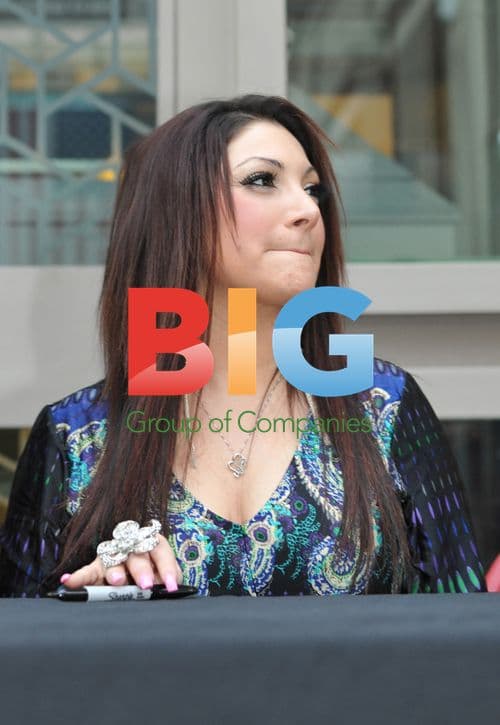 Deena Nicole Promotes Wisper Hair Products