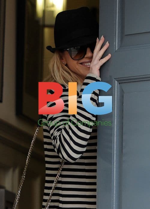 Sarah Harding Leaving London Clinic