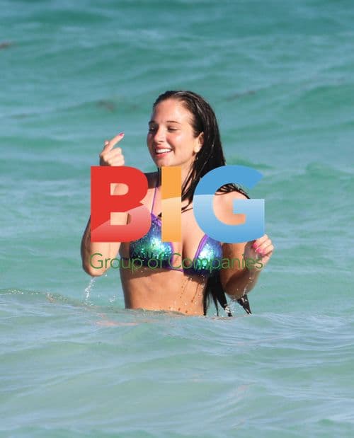 Tulisa Contostavlos at the Beach in Miami
