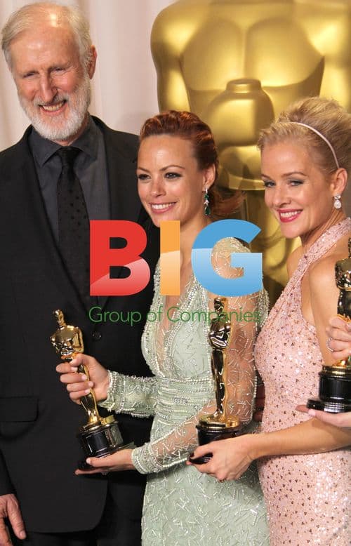 Cromwell, Bejo and Miller at Oscars Press Room