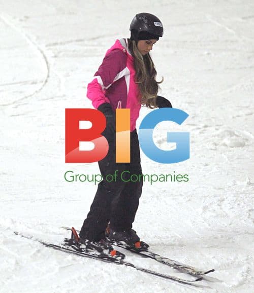 Katie Price Goes Skiing at SNO!zone