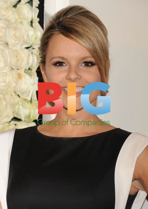 Ali Fedotowsky at QVC's Buzz on the Red Carpet Party