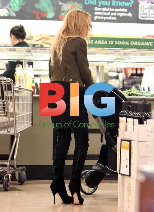 Rachel Zoe out with son Skyler