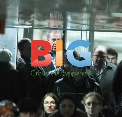 TopGear Hosts Sightsee in Moscow