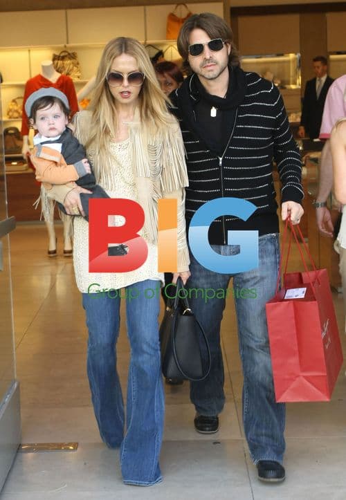 Rachel Zoe and Family Shopping in LA