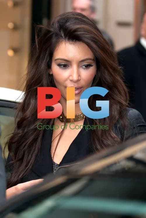 Kim Kardashian at Paris Airport