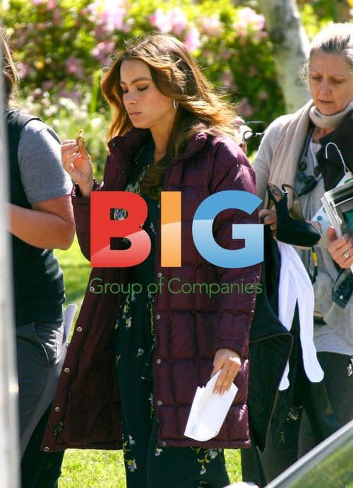 Sofia Vergara on Modern Family Set