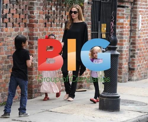 Angelina Jolie Strolls With Children in New Orleans