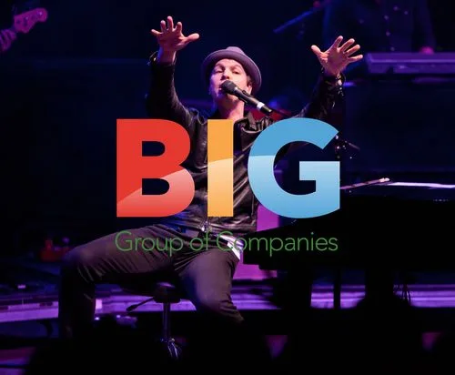 Gavin DeGraw Performs in Royal Oak, MI