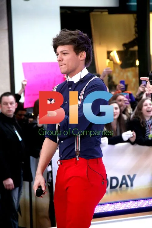 One Direction Perform at Today Show