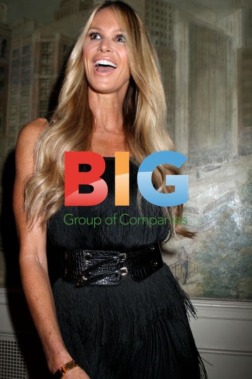 Elle McPherson at Macy's Celebrates Fashion Star