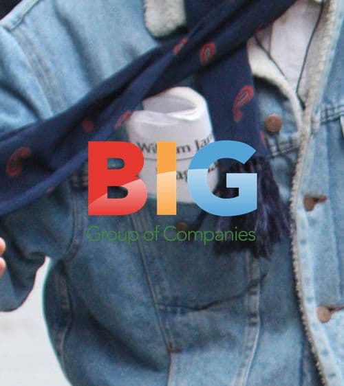 Fearne Cotton Arrives at BBC Radio One