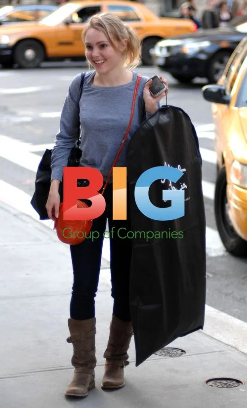 Actress AnnaSophia Robb arrives at hotel in NYC