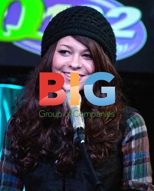 Cady Groves Performs Live