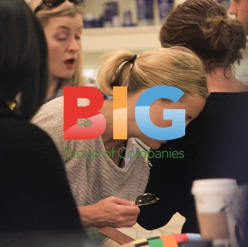 Kate Hudson Shopping with Baby Bingham in London