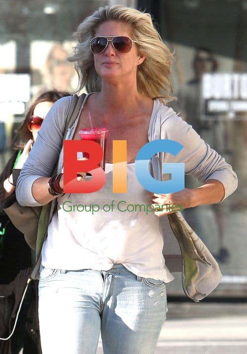 Rachel Hunter Leaving Pilates Class