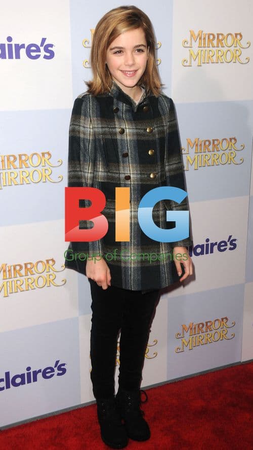 Kiernan Shipka at 'Mirror Mirror' Premiere