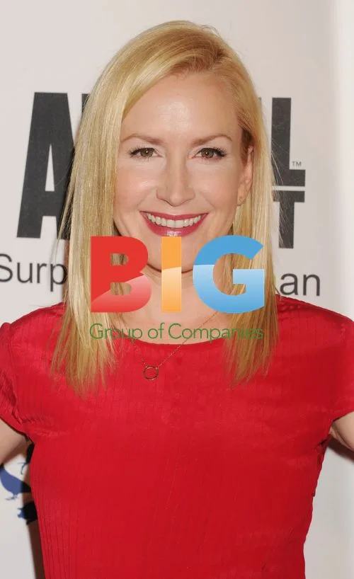 Angela Kinsey at 26th Genesis Awards